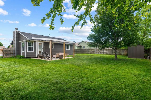 2427 N Parkdale, Wichita, KS 67205