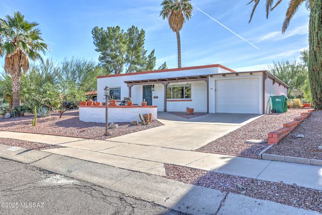 153 E Los Arcos, Green Valley, AZ 85614