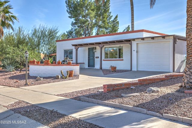 153 E Los Arcos, Green Valley, AZ 85614