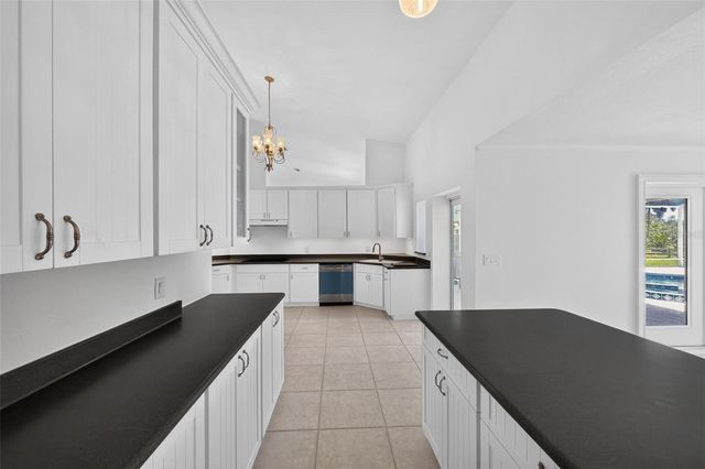 200 S OXFORD DRIVE, Englewood, FL 34223