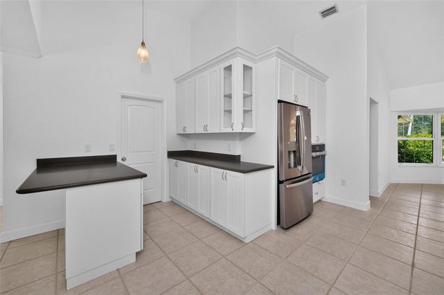 200 S OXFORD DRIVE, Englewood, FL 34223