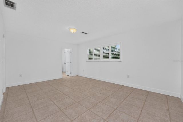200 S OXFORD DRIVE, Englewood, FL 34223