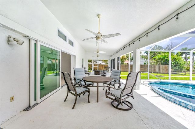 200 S OXFORD DRIVE, Englewood, FL 34223