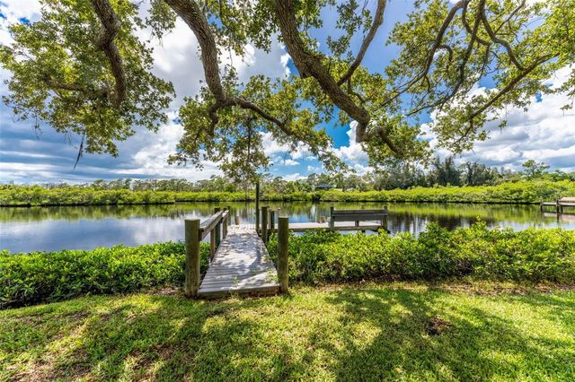 200 S OXFORD DRIVE, Englewood, FL 34223