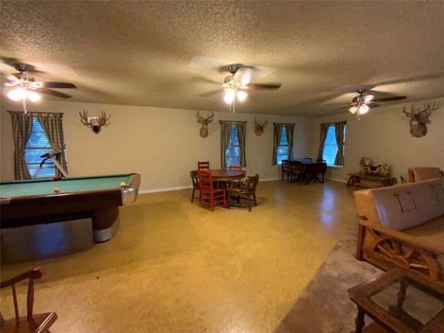 216 N Pinto Street, Comanche, TX 76442