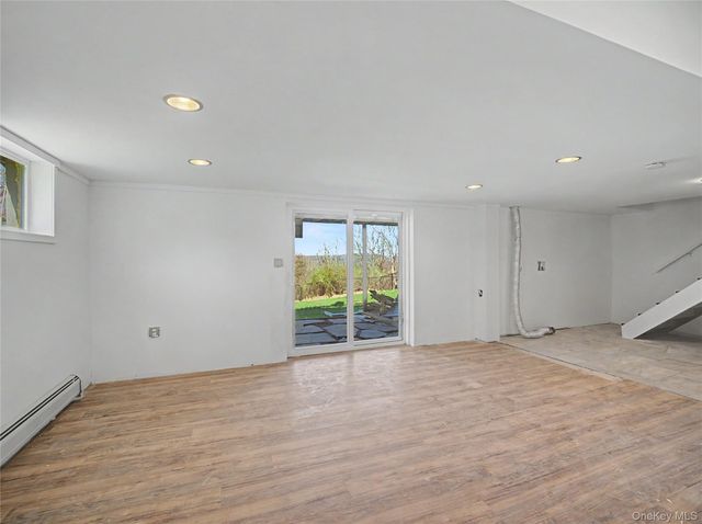 39 Brothers Road, Poughquag, NY 12570