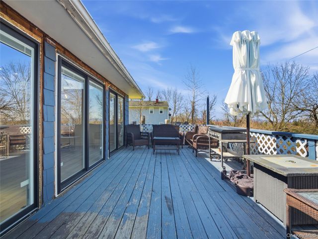 39 Brothers Road, Poughquag, NY 12570