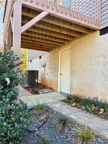 450 Cedar Tree Drive, Walhalla, SC 29691