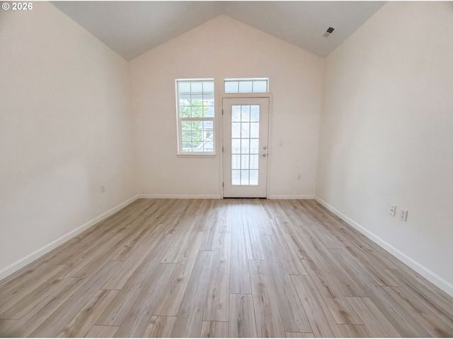 5155 SUMMERLINN Way, West Linn, OR 97068