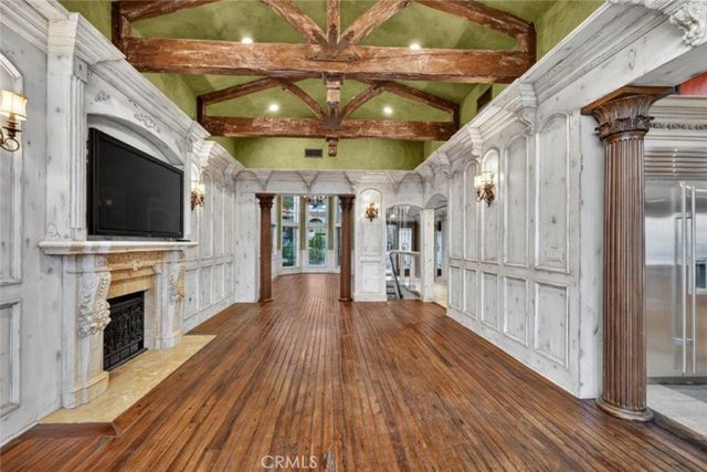 401 S Via Montana, Burbank, CA 91501