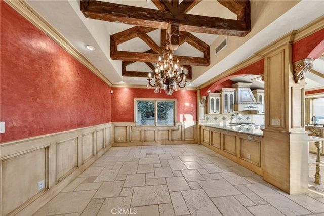 401 S Via Montana, Burbank, CA 91501