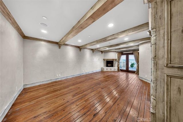 401 S Via Montana, Burbank, CA 91501
