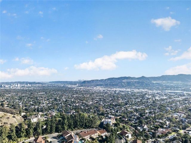 401 S Via Montana, Burbank, CA 91501