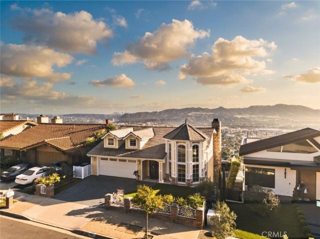 401 S Via Montana, Burbank, CA 91501