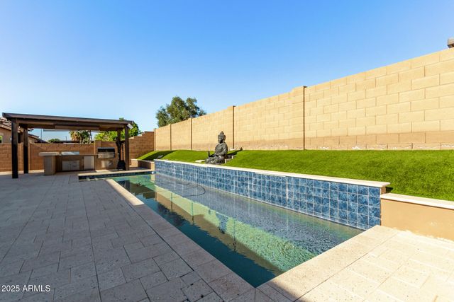 14560 W MEDLOCK Drive, Litchfield Park, AZ 85340