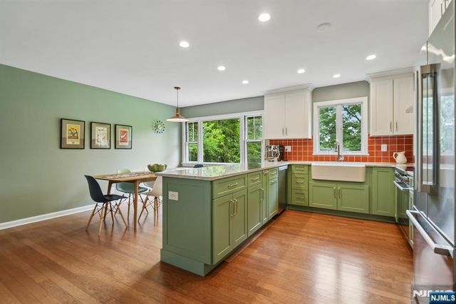 70 Kingwood Drive, Little Falls, NJ 07424