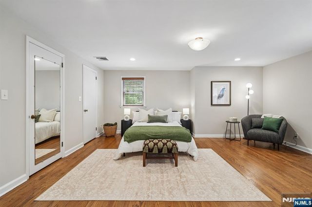 70 Kingwood Drive, Little Falls, NJ 07424
