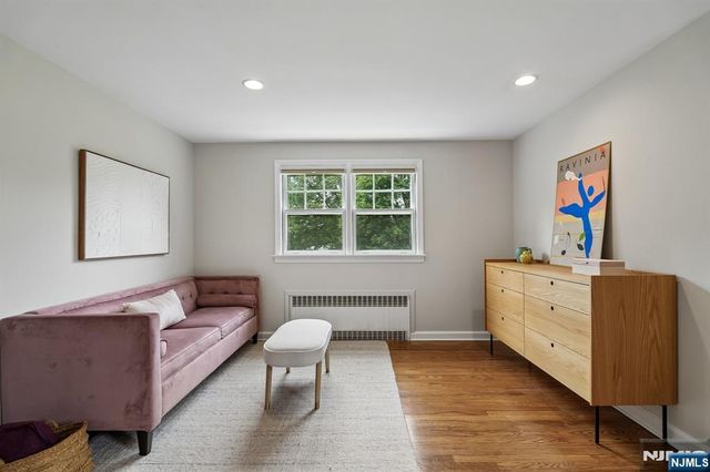 70 Kingwood Drive, Little Falls, NJ 07424