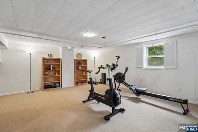 70 Kingwood Drive, Little Falls, NJ 07424