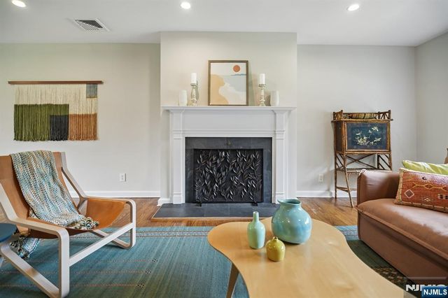 70 Kingwood Drive, Little Falls, NJ 07424