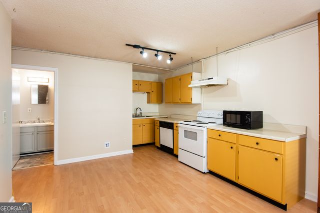 664 Bellemeade Avenue NW B-2, Atlanta, GA 30318
