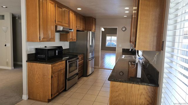 13079 War Bonnet St, San Diego, CA 92129