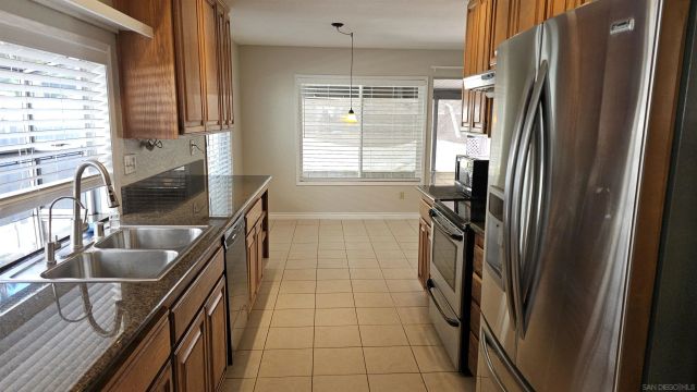 13079 War Bonnet St, San Diego, CA 92129