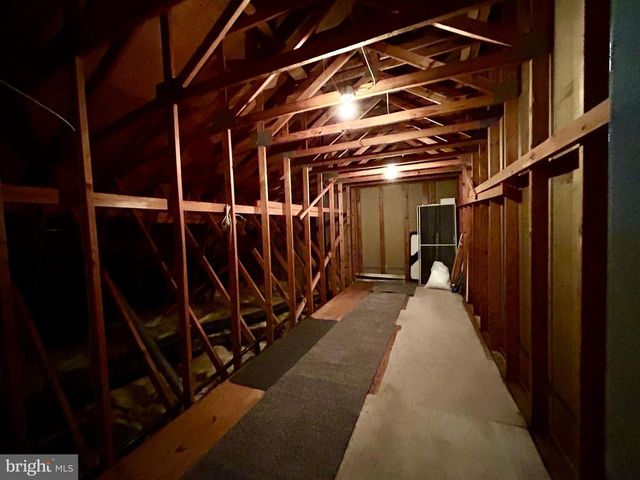 904B OLIPHANT LN, Mount Laurel, NJ 08054