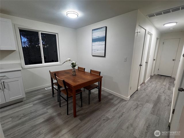 23106 67th Place W, Mountlake Terrace, WA 98043