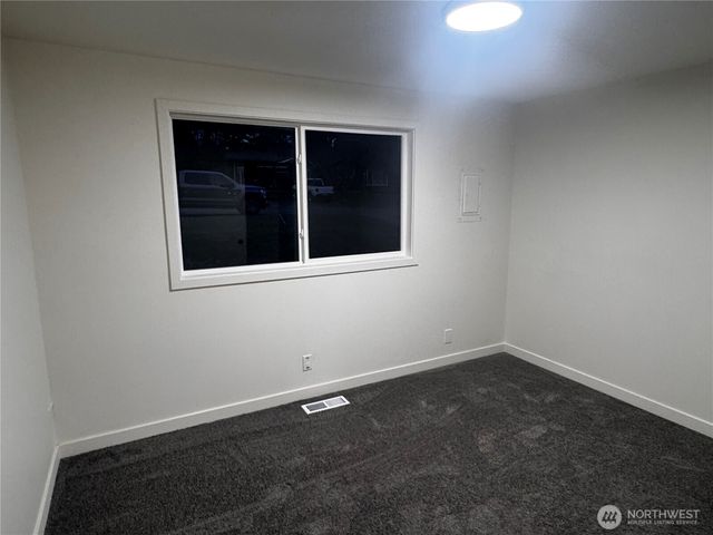 23106 67th Place W, Mountlake Terrace, WA 98043