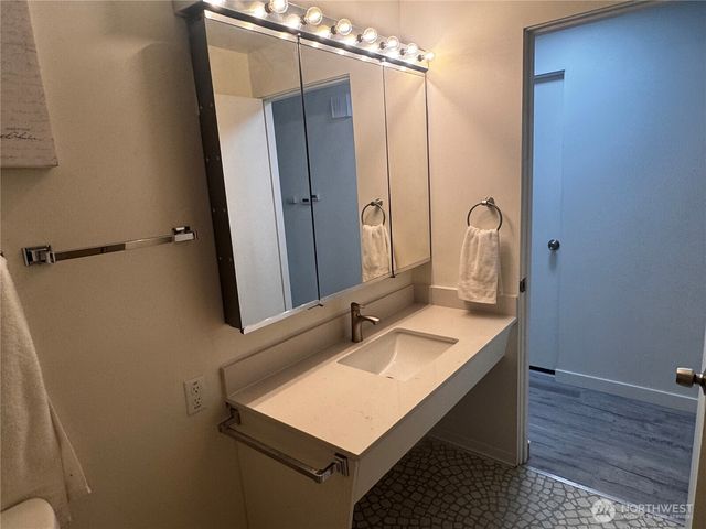 23106 67th Place W, Mountlake Terrace, WA 98043