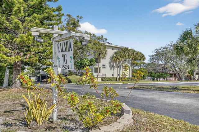 1524 LAKEVIEW ROAD 402, Clearwater, FL 33756