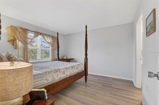 1524 LAKEVIEW ROAD 402, Clearwater, FL 33756