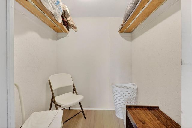 1524 LAKEVIEW ROAD 402, Clearwater, FL 33756