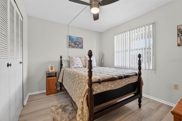 1524 LAKEVIEW ROAD 402, Clearwater, FL 33756