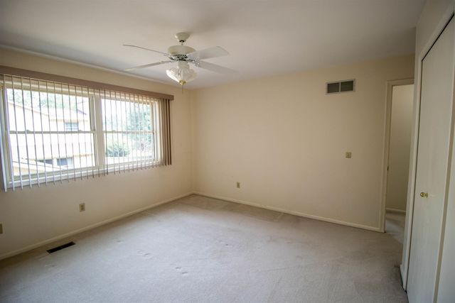 11651 Kings Charter Road, Grand Blanc, MI 48439