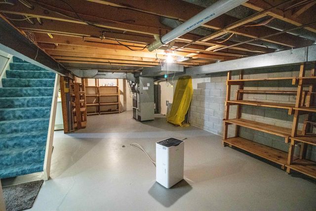 11651 Kings Charter Road, Grand Blanc, MI 48439