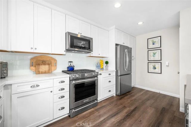 6584 Capers Way, Cypress, CA 90630