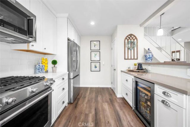 6584 Capers Way, Cypress, CA 90630