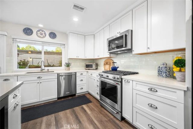 6584 Capers Way, Cypress, CA 90630