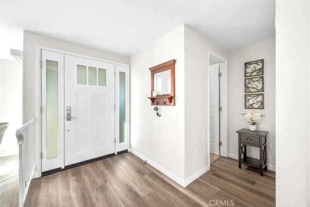 6584 Capers Way, Cypress, CA 90630