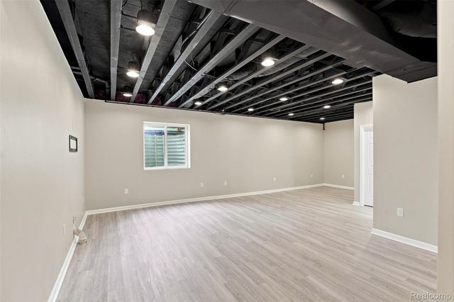 14100 Terrace Court, Plymouth Charter Township, MI 48170