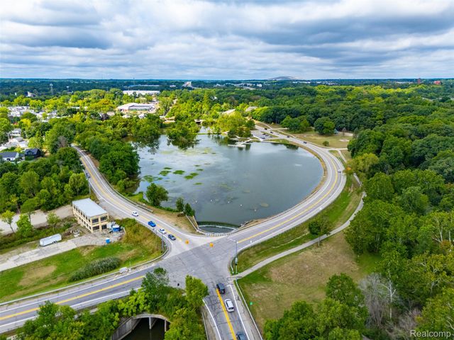 14100 Terrace Court, Plymouth Charter Township, MI 48170