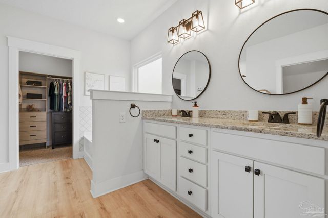 6290 Jenks Dr, Gulf Breeze, FL 32563