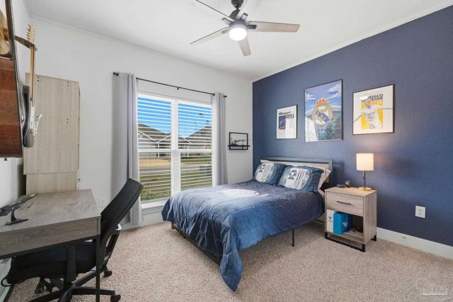 6290 Jenks Dr, Gulf Breeze, FL 32563