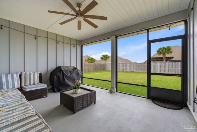 6290 Jenks Dr, Gulf Breeze, FL 32563