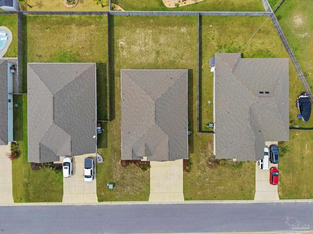 6290 Jenks Dr, Gulf Breeze, FL 32563