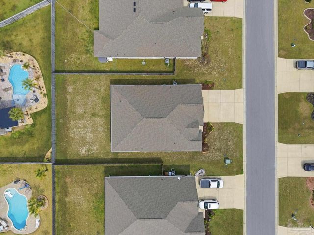 6290 Jenks Dr, Gulf Breeze, FL 32563