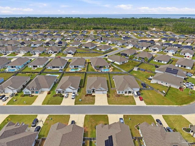 6290 Jenks Dr, Gulf Breeze, FL 32563