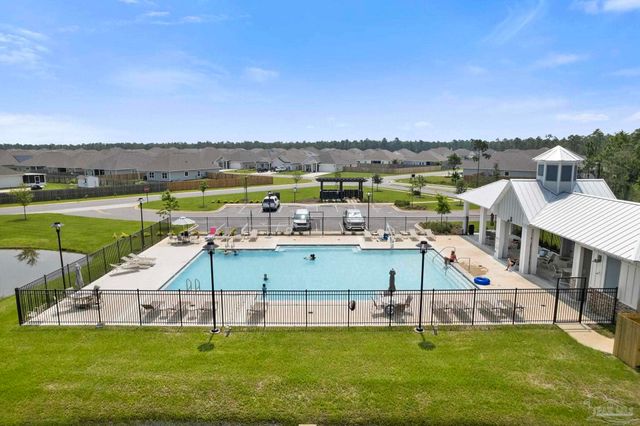 6290 Jenks Dr, Gulf Breeze, FL 32563